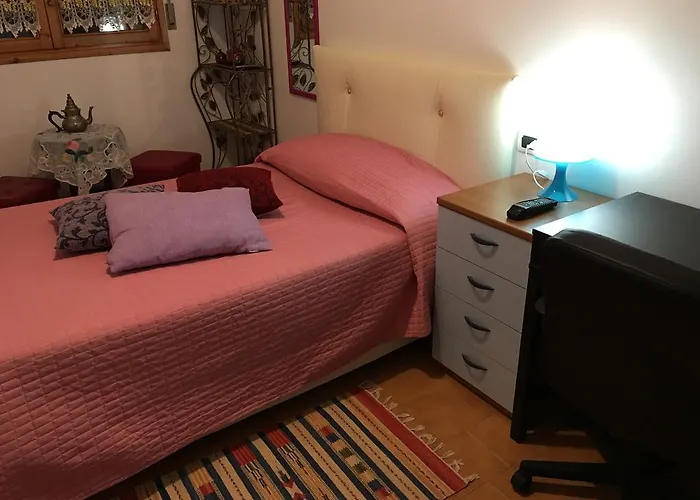 Oda ve Kahvaltı Da Eliana 3*